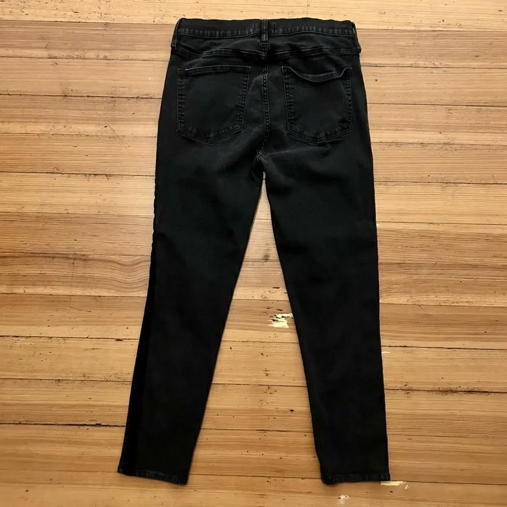 J. Crew 9” high rise skinny jeans velvet tux stripe. Size 31.